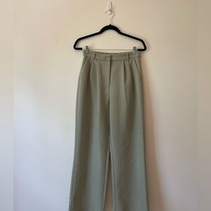 A&F Sloan Tailored Pant Sage 28 / 6R